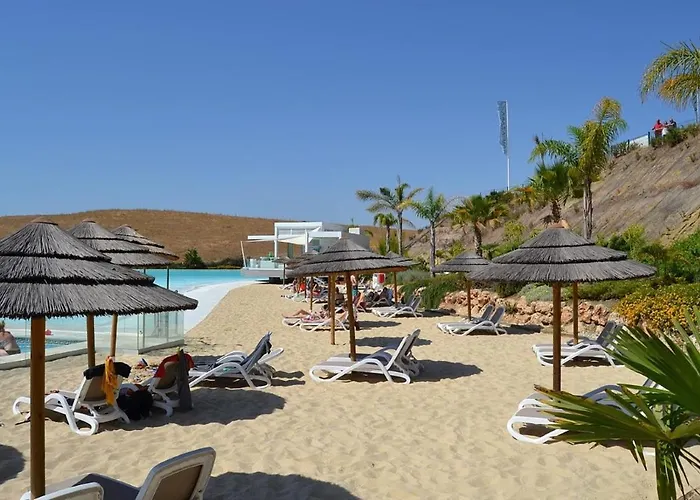 Al4-2025 - - Alcazaba Lagoon شقة *