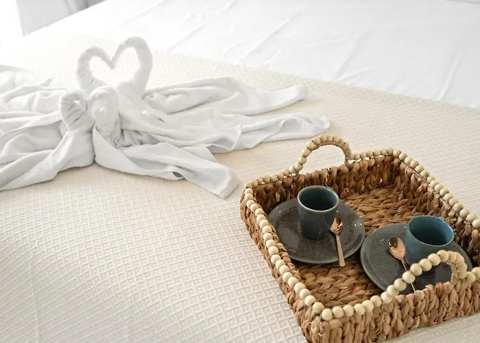 Al4-2025 - - Alcazaba Lagoon إِستيبونا