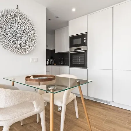 Al4-2025 - - Alcazaba Lagoon Estepona