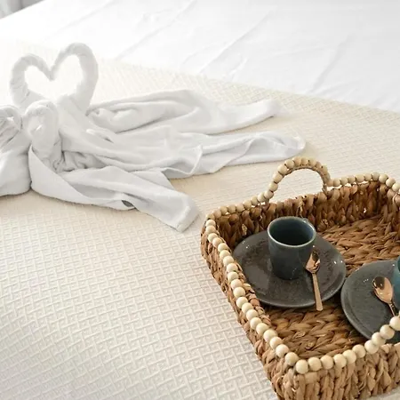 Al4-2025 - - Alcazaba Lagoon Estepona