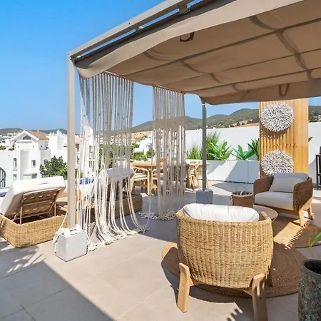 Al4-2025 - - Alcazaba Lagoon *