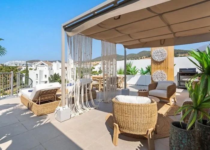 Al4-2025 - - Alcazaba Lagoon *